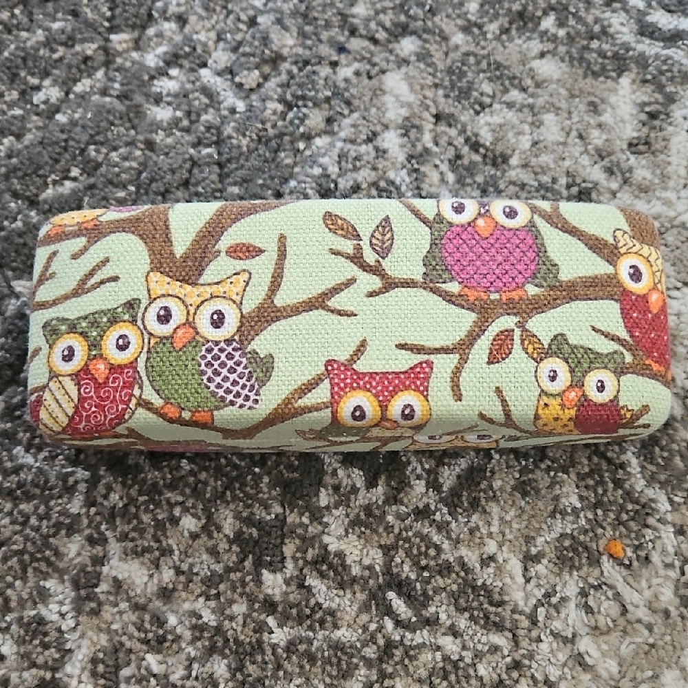 Owl design glasses/sunglasses Case